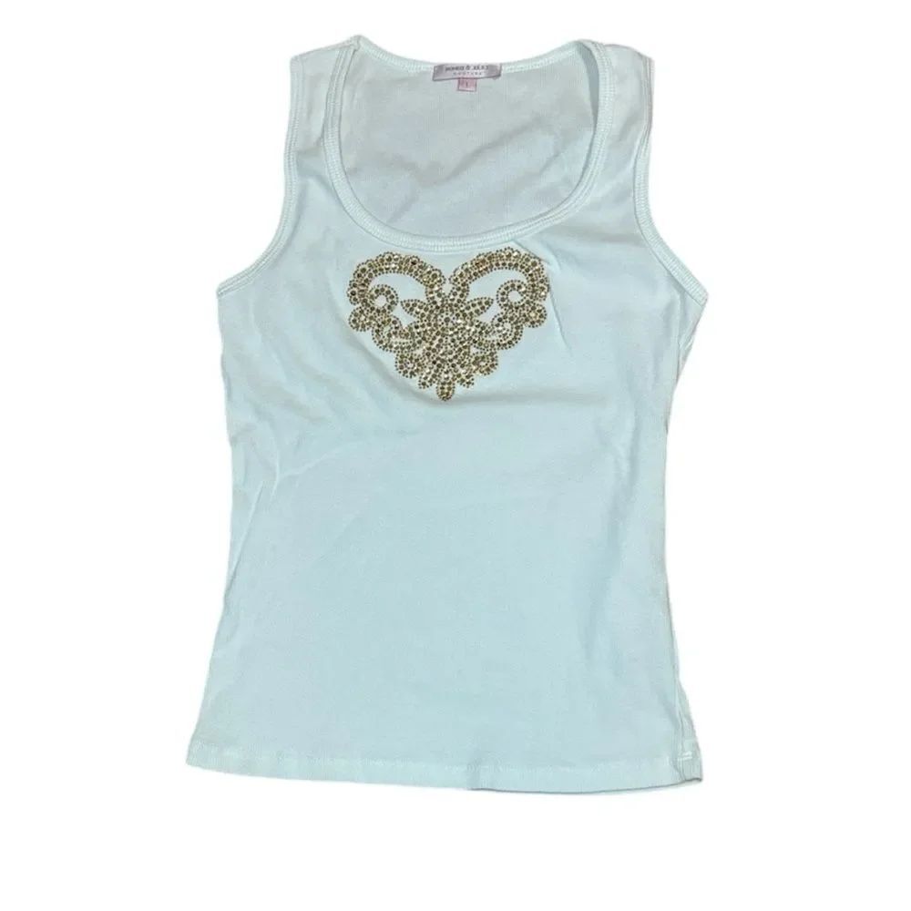 Romeo & Juliet Couture Y2K Vintage White Tank with Gold Heart Design, Large